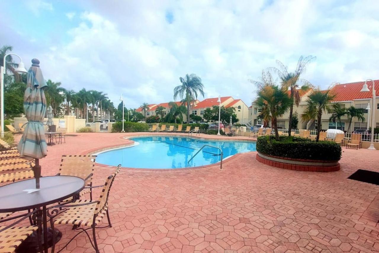 Paradise Sol 2Bd2Ba Condo On Golf Course Near Bch St. Petersburg Exterior foto