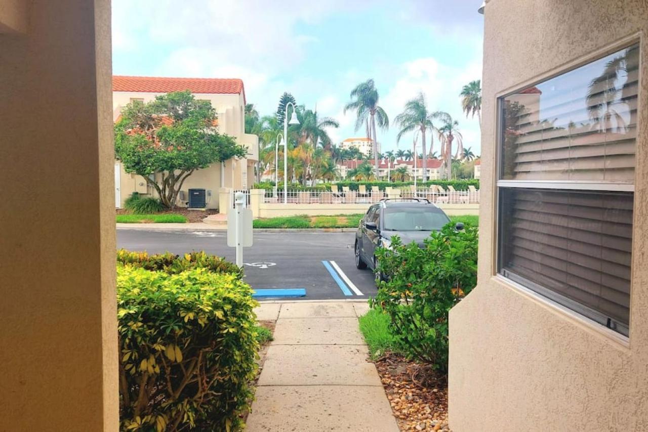 Paradise Sol 2Bd2Ba Condo On Golf Course Near Bch St. Petersburg Exterior foto