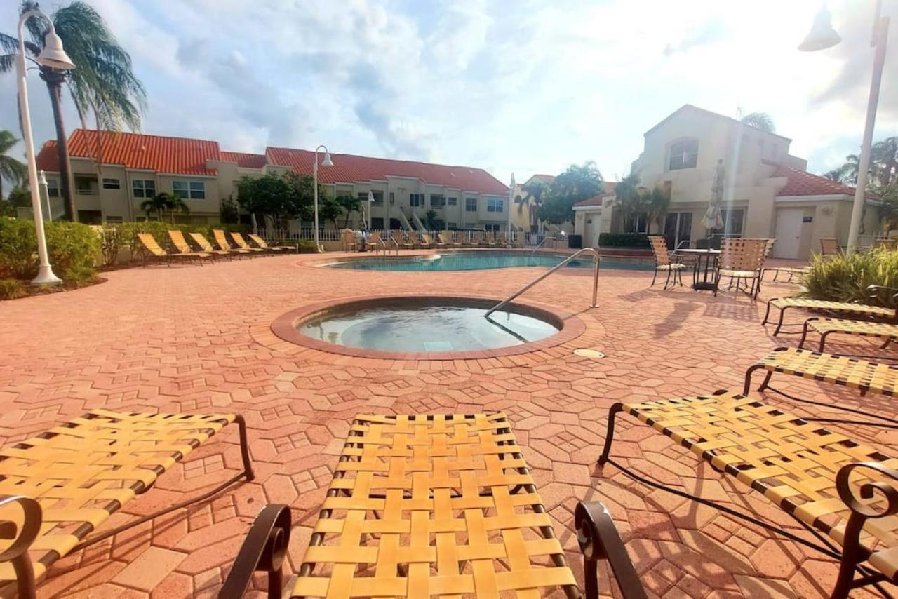 Paradise Sol 2Bd2Ba Condo On Golf Course Near Bch St. Petersburg Exterior foto